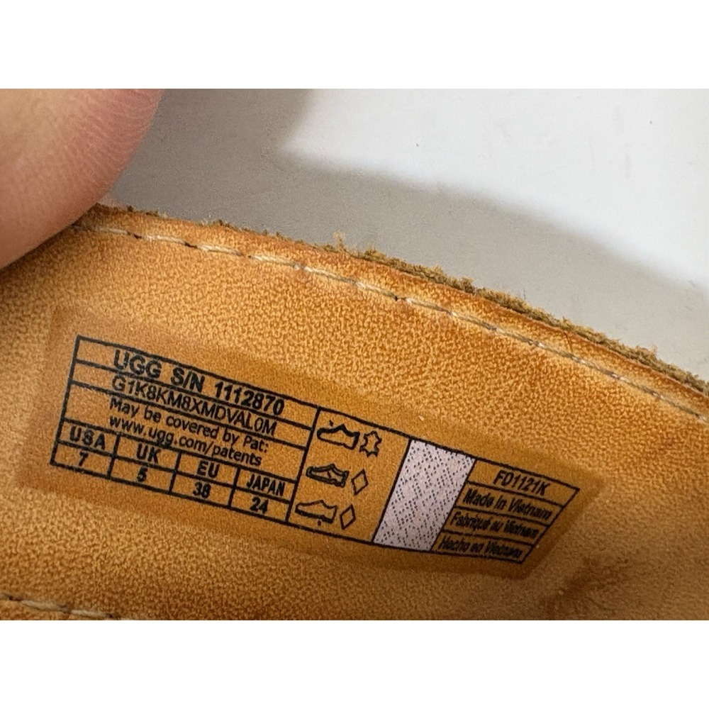 Ugg Tuolumme Sandal Tan Leather Flip-Flop Women 7 FD1121K Travel - Picture 3 of 6